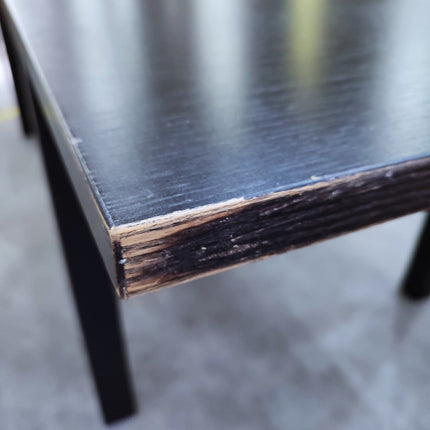 MESA EXTENSIBLE "BJURSTA" Y SEIS SILLAS