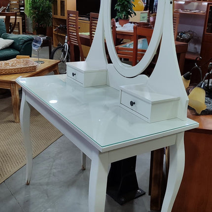 TOCADOR CON ESPEJO "HEMNES"
