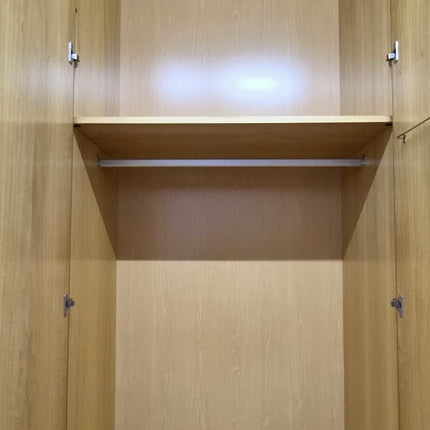 ARMARIO TRES PUERTAS