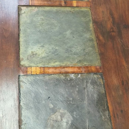 MESA CON SEIS SILLAS