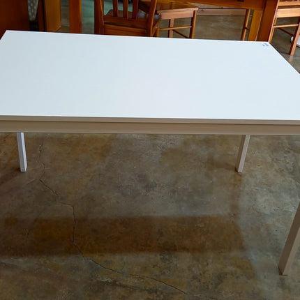 MESA EXTENSIBLE + SEIS SILLAS