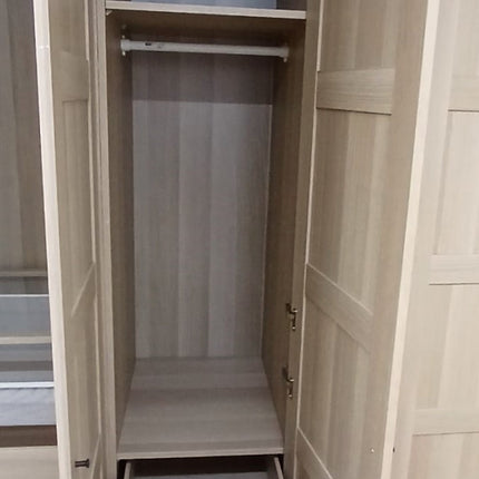 ARMARIO CUATRO PUERTAS "PAX"