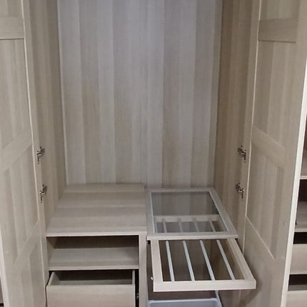 ARMARIO CUATRO PUERTAS "PAX"