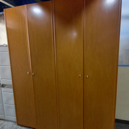 ARMARIO CUATRO PUERTAS