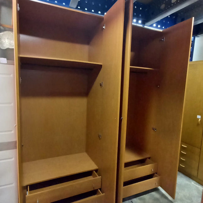 ARMARIO CUATRO PUERTAS