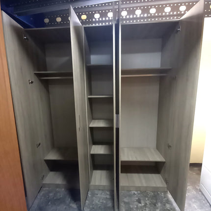 ARMARIO 4 PUERTAS