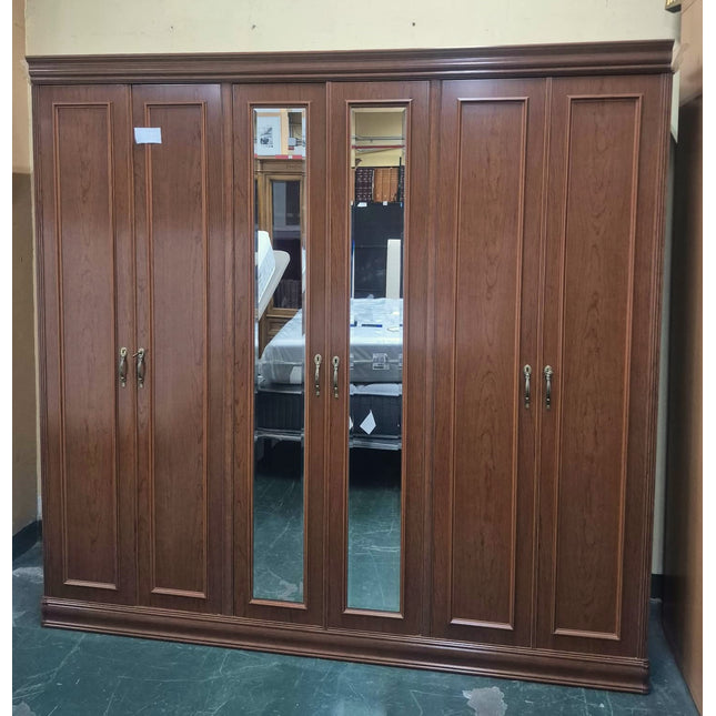 ARMARIO SEIS PUERTAS