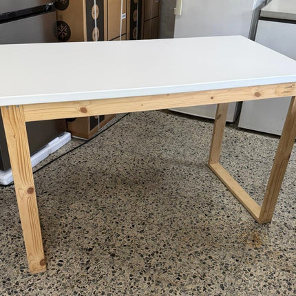 MESA ESCRITORIO