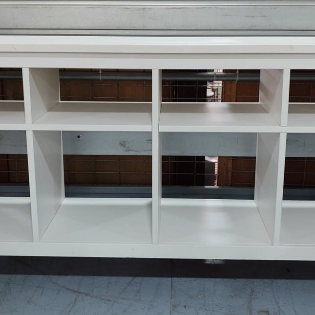 CONSOLA "HEMNES"