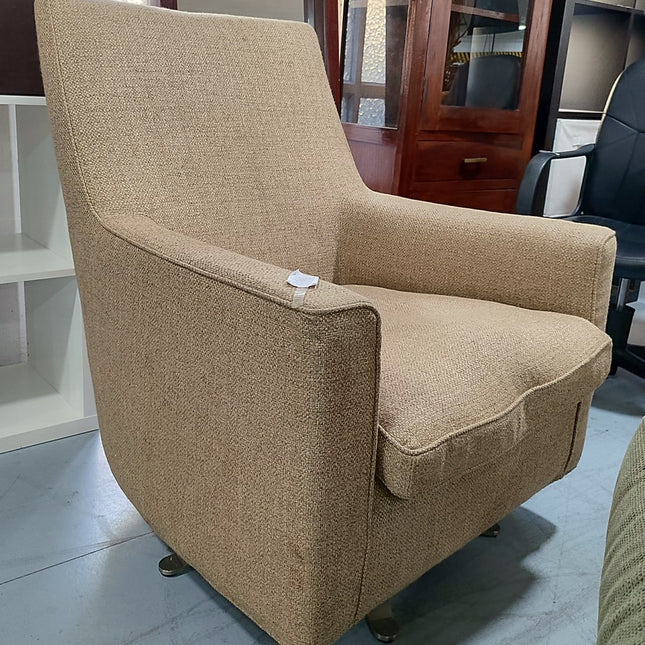SILLÓN GIRATORIO
