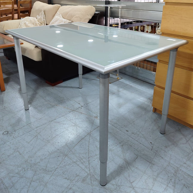 MESA DE COMEDOR
