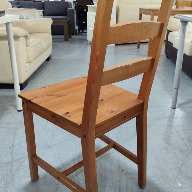 MESA Y SILLAS "HÄGERNÄS"