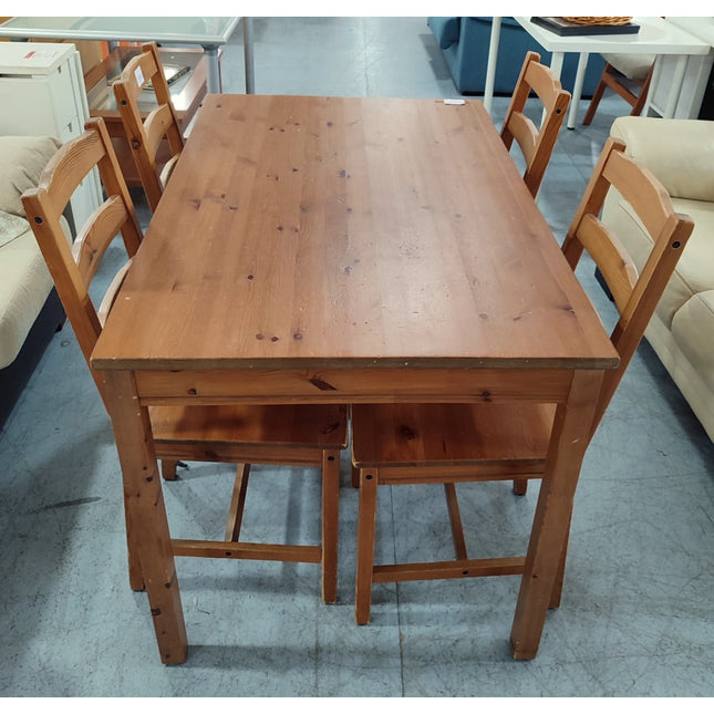 MESA Y SILLAS "HÄGERNÄS"