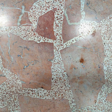MESA DE JARDÍN