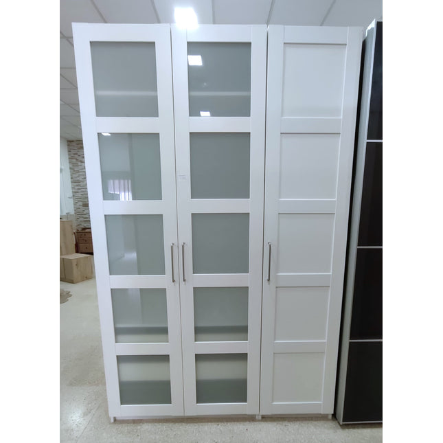 ARMARIO TRES PUERTAS
