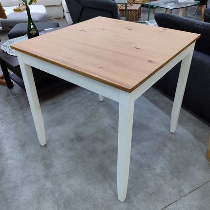 MESA DE COMEDOR "LERHAMN"
