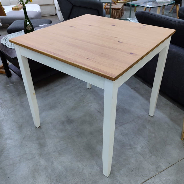 MESA DE COMEDOR "LERHAMN"
