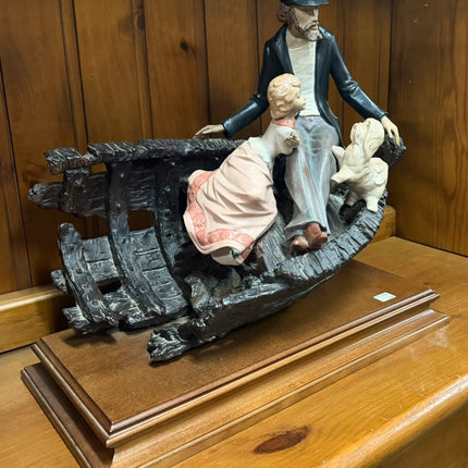 FIGURA DECORATIVA