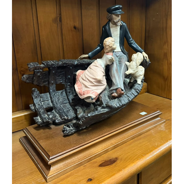 FIGURA DECORATIVA
