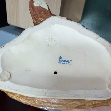 FIGURA DECORATIVA DE PORCELANA
