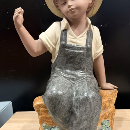 FIGURA DECORATIVA DE PORCELANA