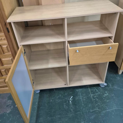 MUEBLE AUXILIAR CON RUEDAS