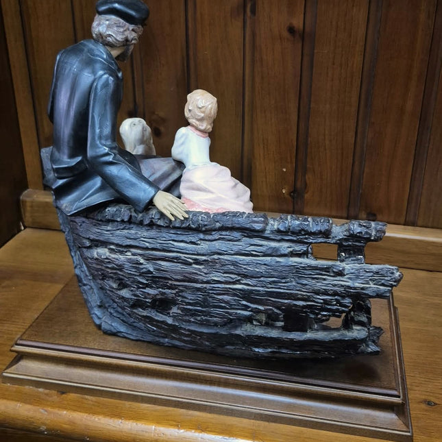 FIGURA DECORATIVA