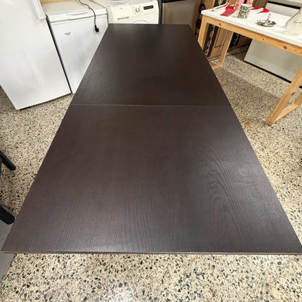 MESA Y SILLAS DE COMEDOR