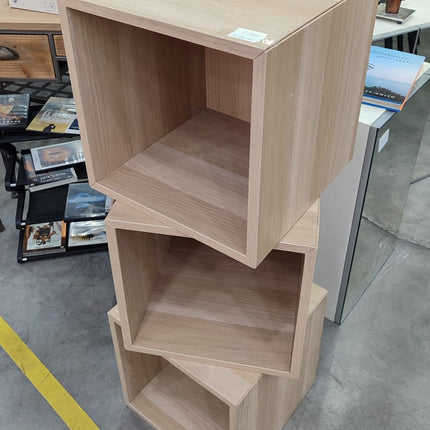 MUEBLE DE ALMACENAJE "EKET"
