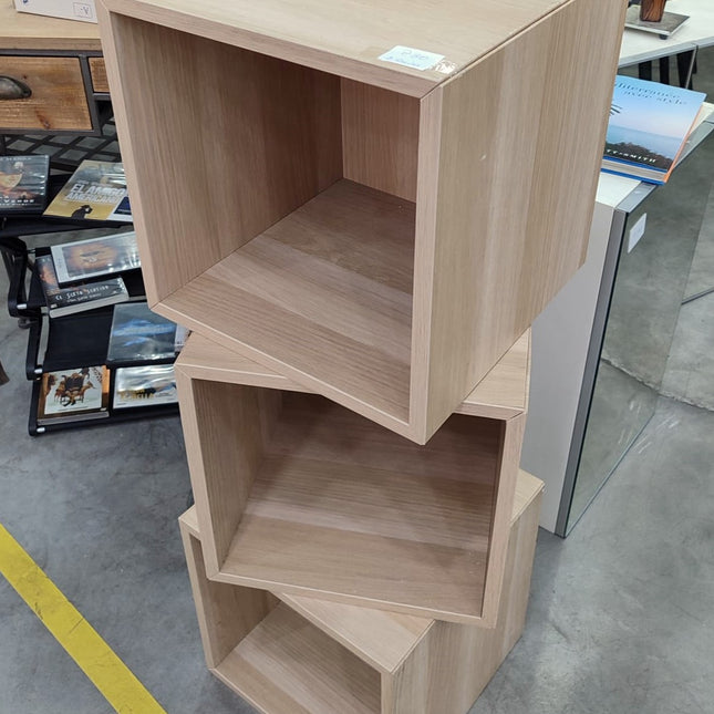 MUEBLE DE ALMACENAJE "EKET"
