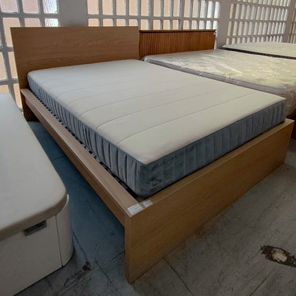 CAMA MATRIMONIAL "MALM" CON COLCHÓN