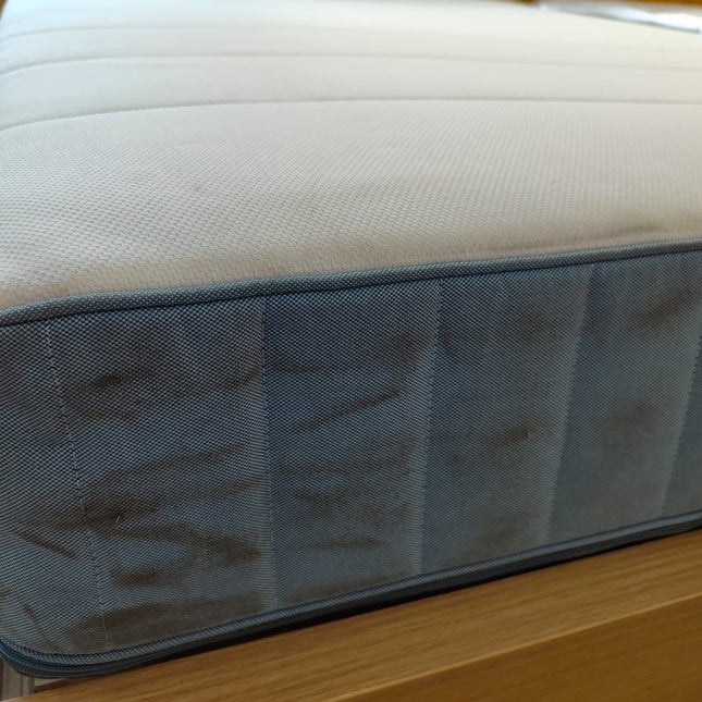 CAMA MATRIMONIAL "MALM" CON COLCHÓN
