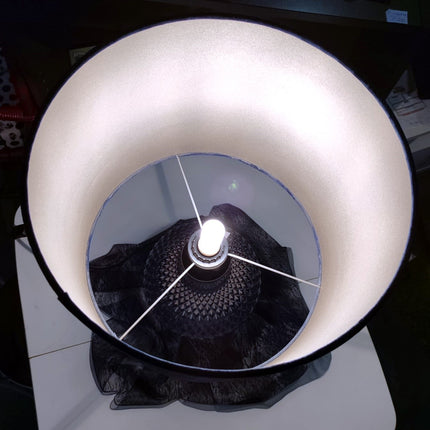 LÁMPARA DE MESA