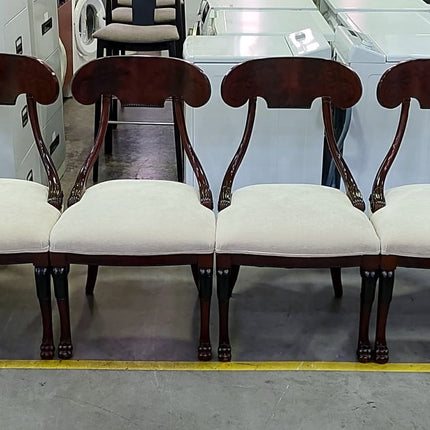 SEIS SILLAS DE COMEDOR