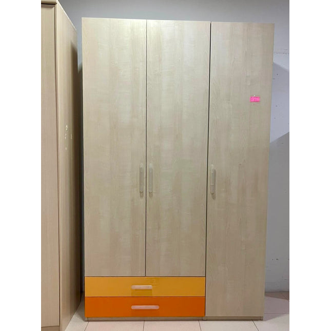 ARMARIO 3 PUERTAS CON CAJONES BEIGE/NARANJA