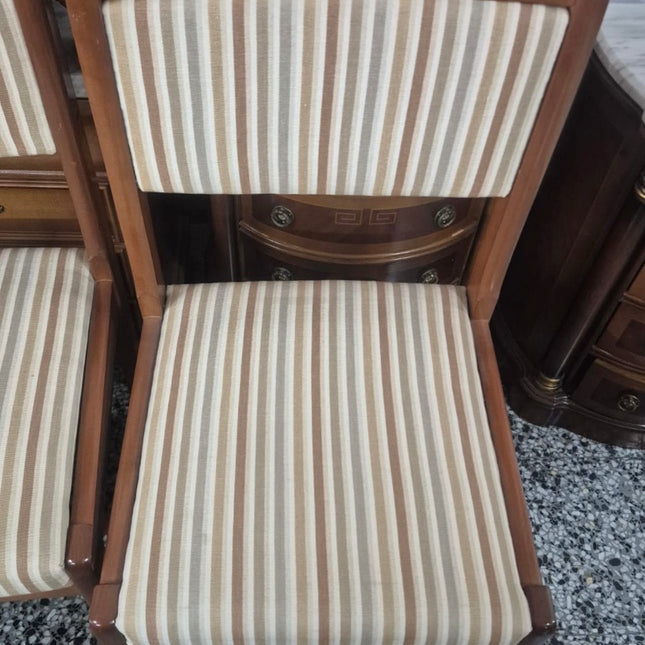 CONJUNTO DE 4 SILLAS DE MADERA