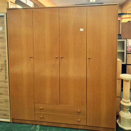 ARMARIO CUATRO PUERTAS
