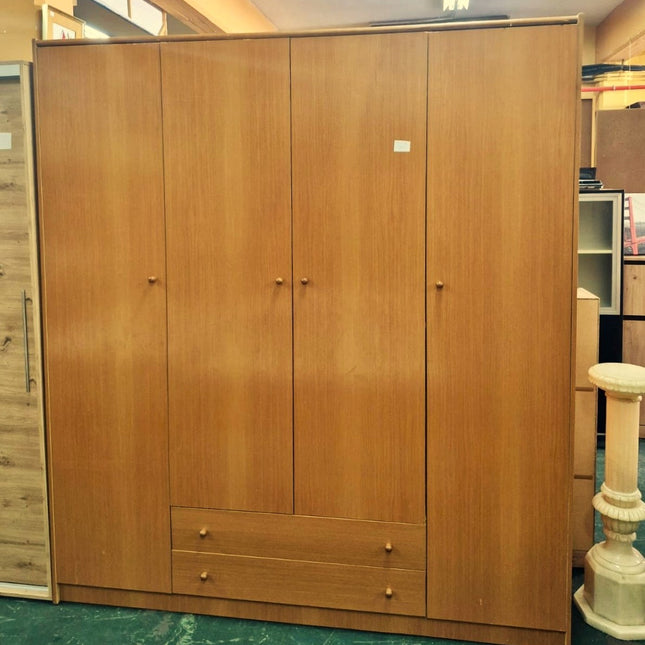 ARMARIO CUATRO PUERTAS