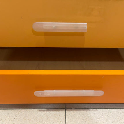 ARMARIO 3 PUERTAS CON CAJONES BEIGE/NARANJA