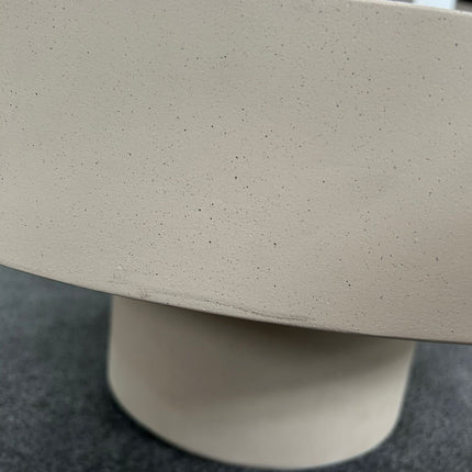 MESA DE CENTRO AIGUABLAVA DE CEMENTO BEIGE