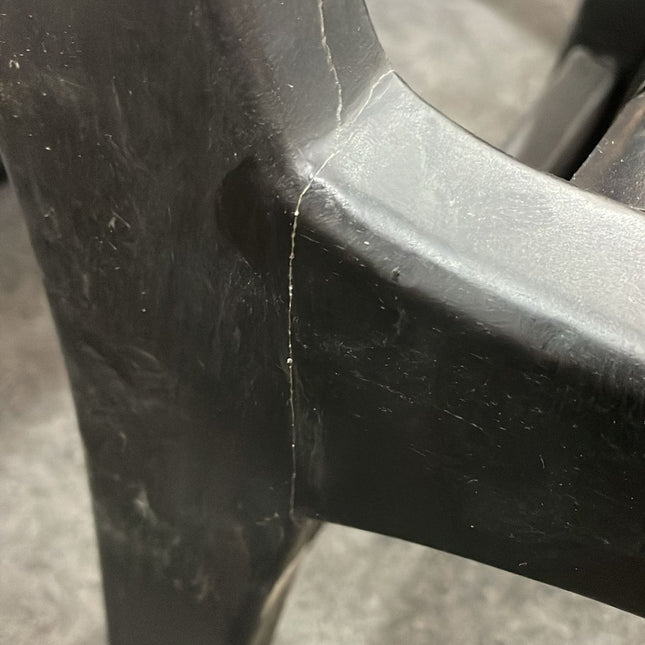 SILLA CALIXTA DE PIEL