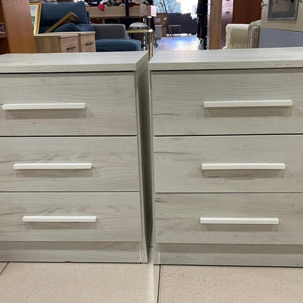 PAR DE MESITAS DE NOCHE