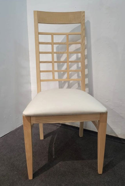 SILLA DE MADERA DE PINO