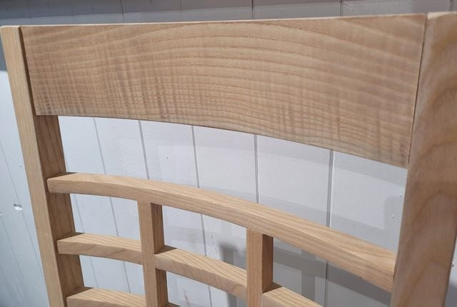 SILLA DE MADERA DE PINO