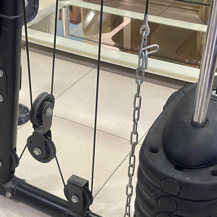 MÁQUINA DE GIMNASIO