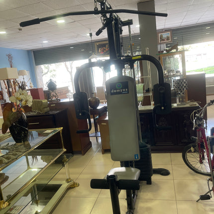 MÁQUINA DE GIMNASIO
